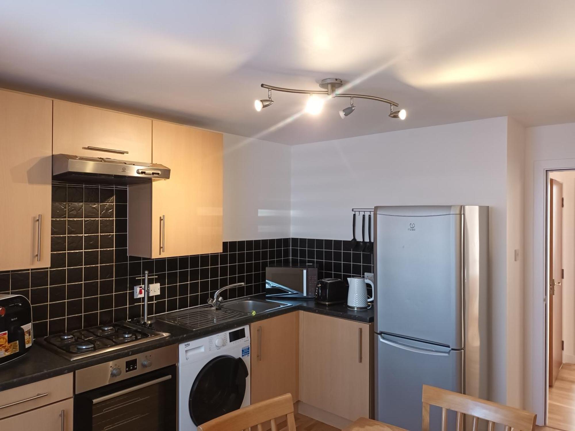 Spacious Elegant 2-Br Apartment In Aberdeen City Centre Экстерьер фото
